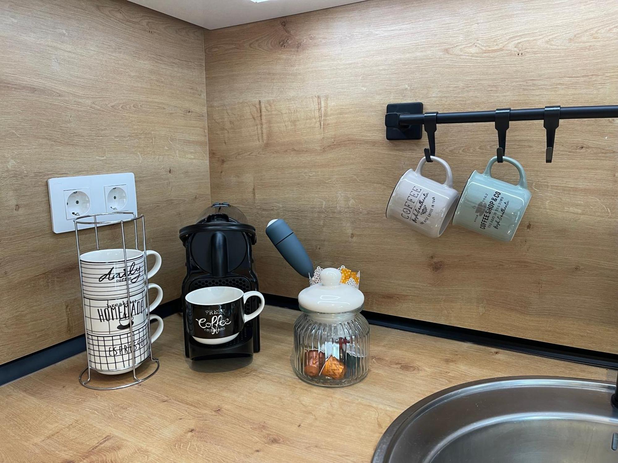 Coqueto Estudio Junto A Sierra Nevada 圭哈尔谢拉 外观 照片